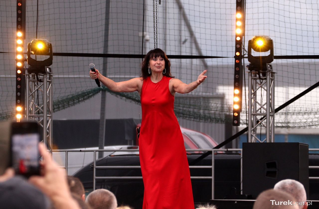 Krystyna Giżowska na Dniach Malanowa. Największe przeboje wokalistki śpiewała cała publiczność