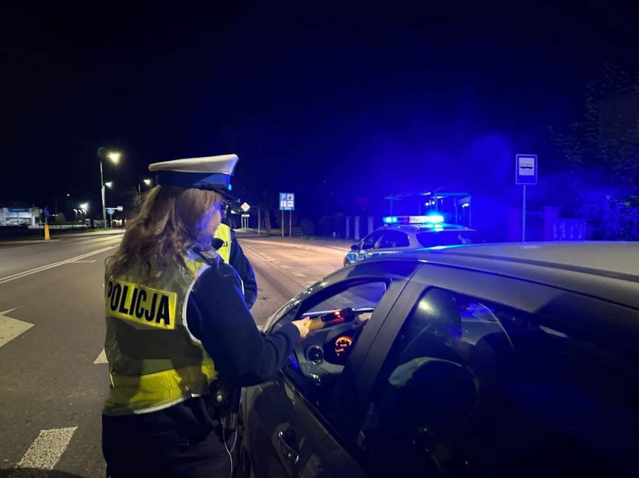 Trzeźwy poranek na drogach powiatu tureckiego. Zatrzymano kierującą po kielichu