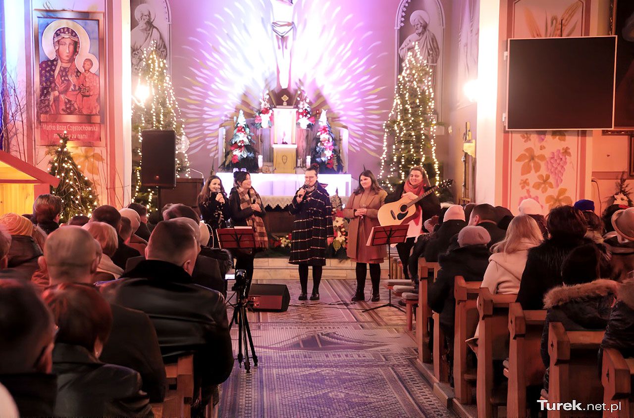 Schola ICHTIS zaprasza na wyjątkowy koncert kolęd w Wigilię Bożego Narodzenia w parafii pw. Św. Barbary w Turku 