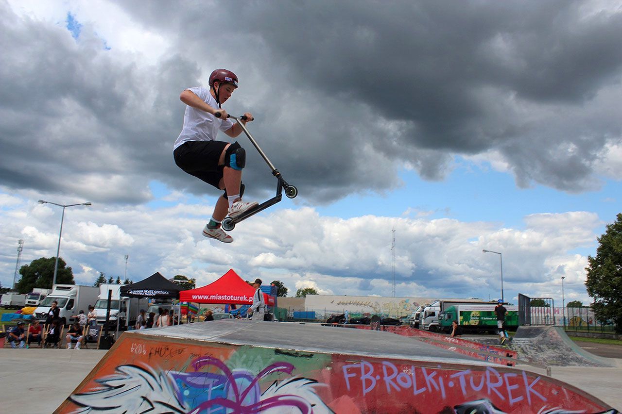 Wystartowały Dni Turku i Gminy Turek 2025. Piątek na skateparku, z filmem pod chmurką i koncertem Ray